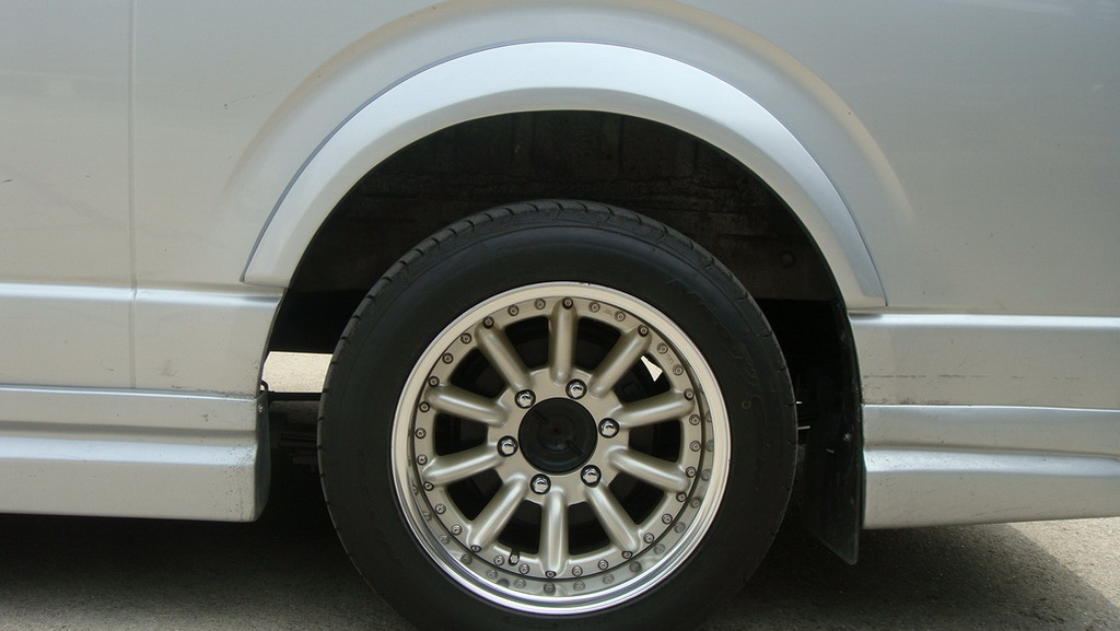 Fender Flares Silver Set Trim V2 6 Pc For Toyota Hiace Commuter 2005