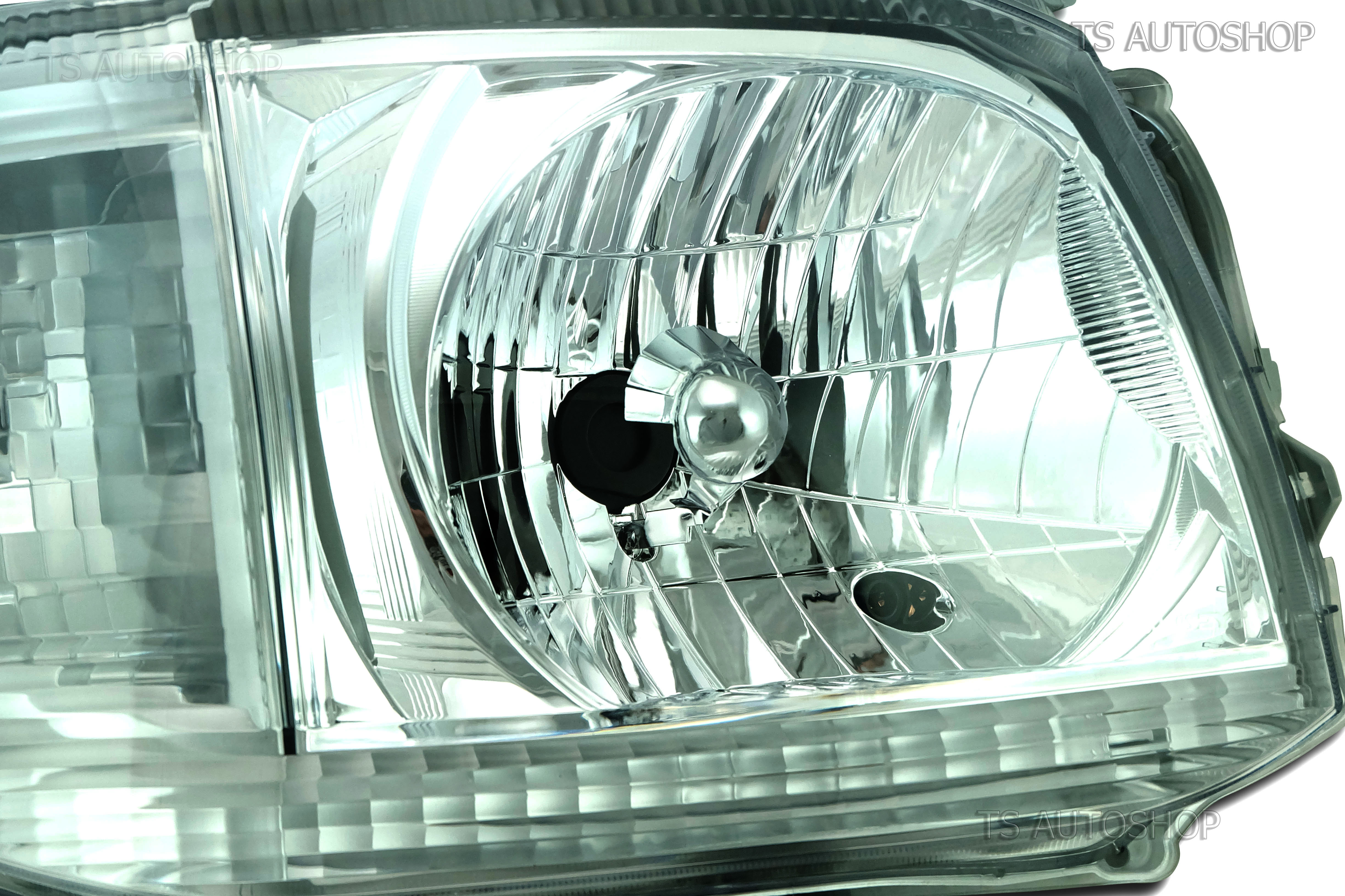 RH Front Head Lamp Light Replacement Fit Toyota Hiace Commuter Van D4D