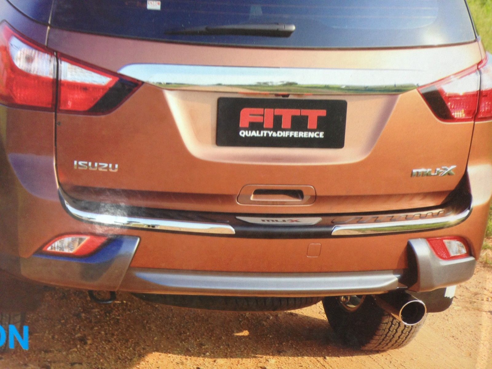 FITT CHROME+BLACK BACK TAIL REAR BUMPER PROTECT FOR ISUZU MUX 2014 SUV