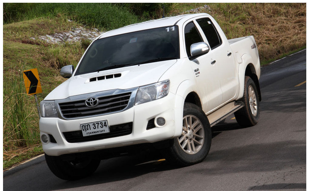 kereta control hilux